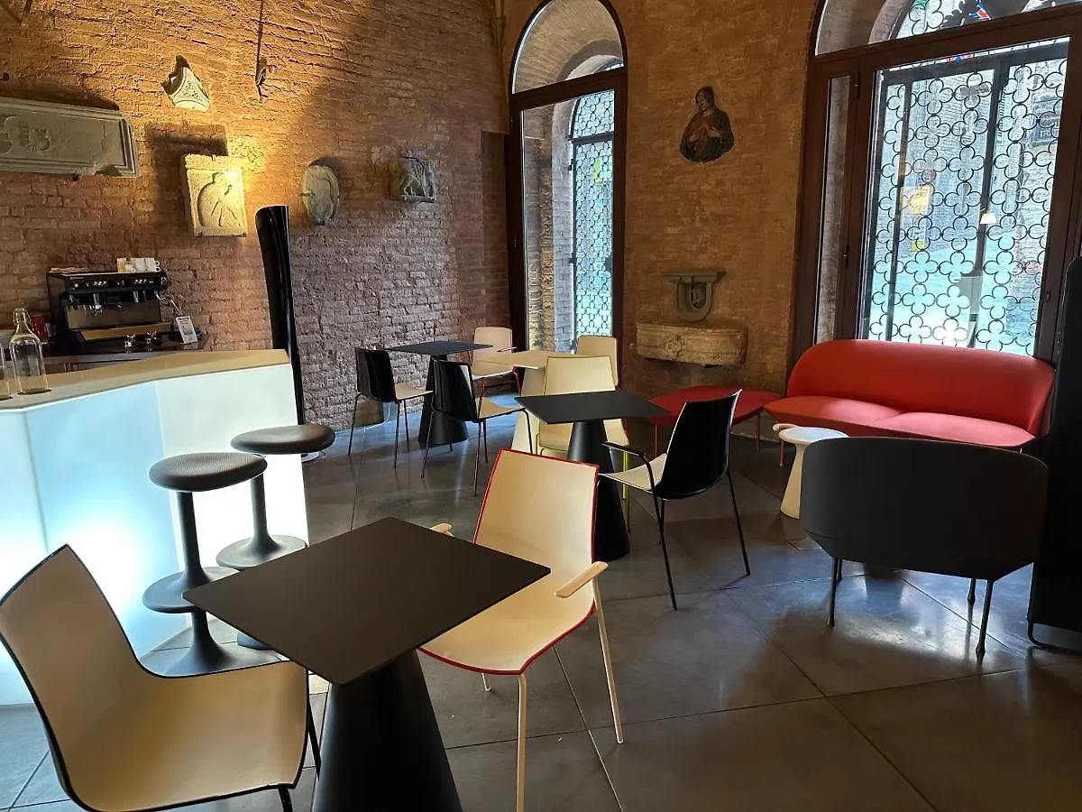 Palazzetto Rosso - Art Hotel Siena
