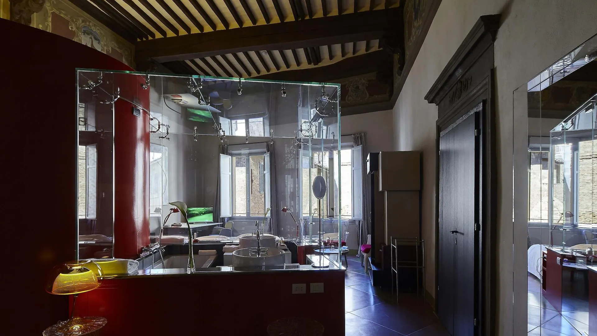 Palazzetto Rosso - Art Hotel Siena 3*,