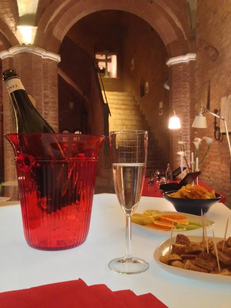 Palazzetto Rosso - Art Hotel Siena Italië