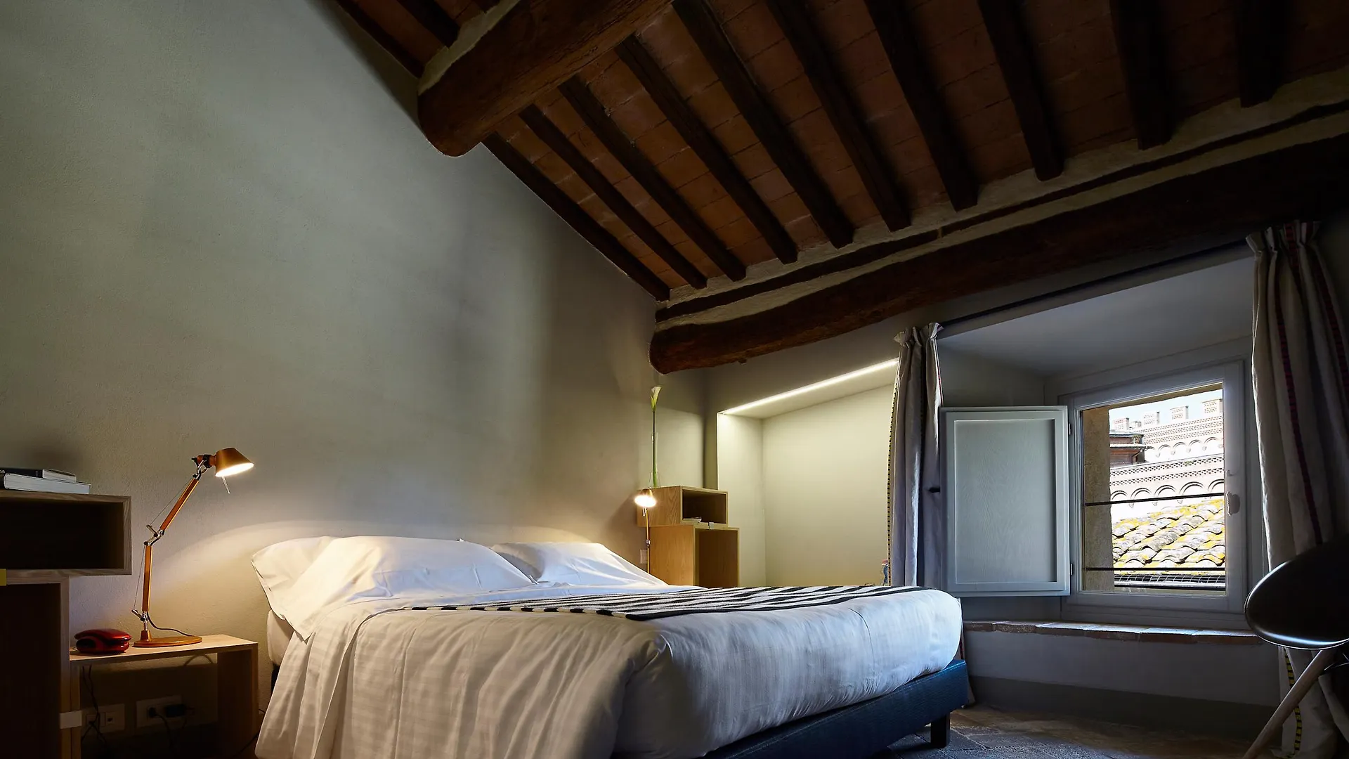 Palazzetto Rosso - Art Hotel Siena 3*,  Italy